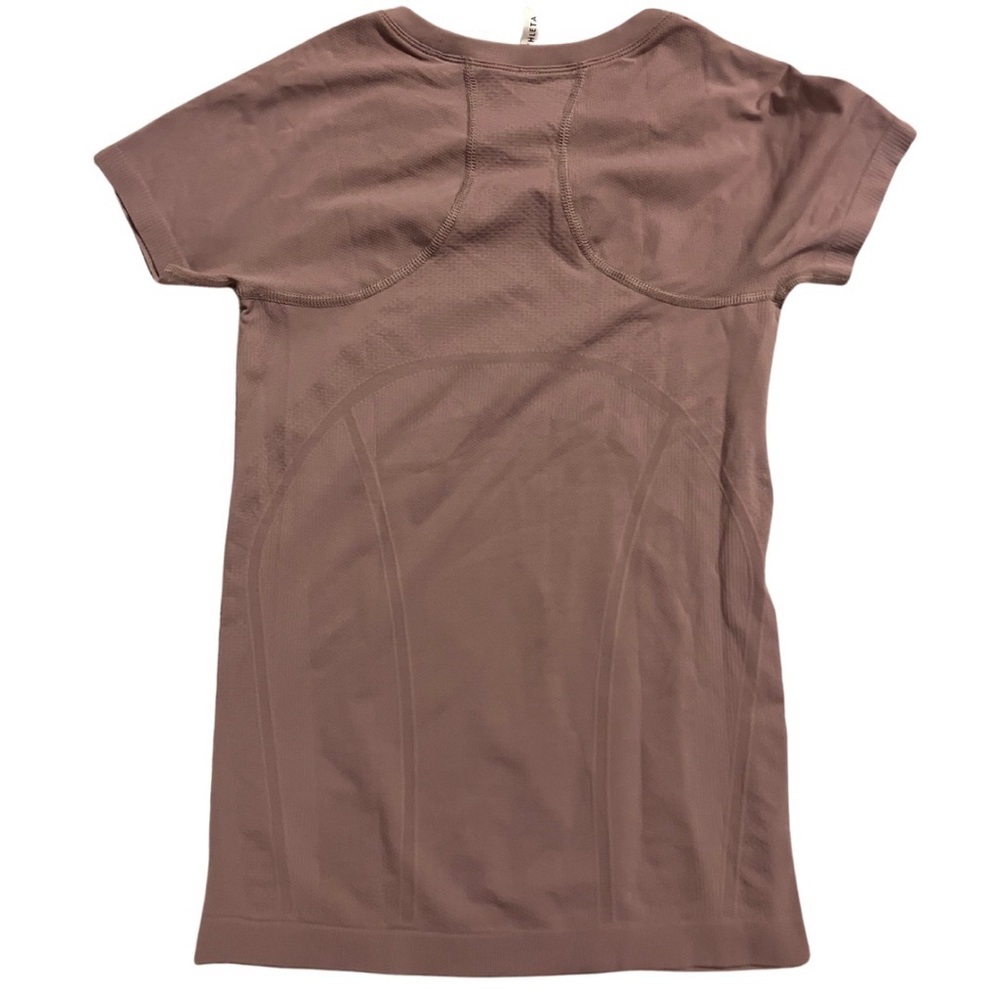 Women’s Athleta Mauve Short Sleeve Workout Top XS - Picture 2 of 3